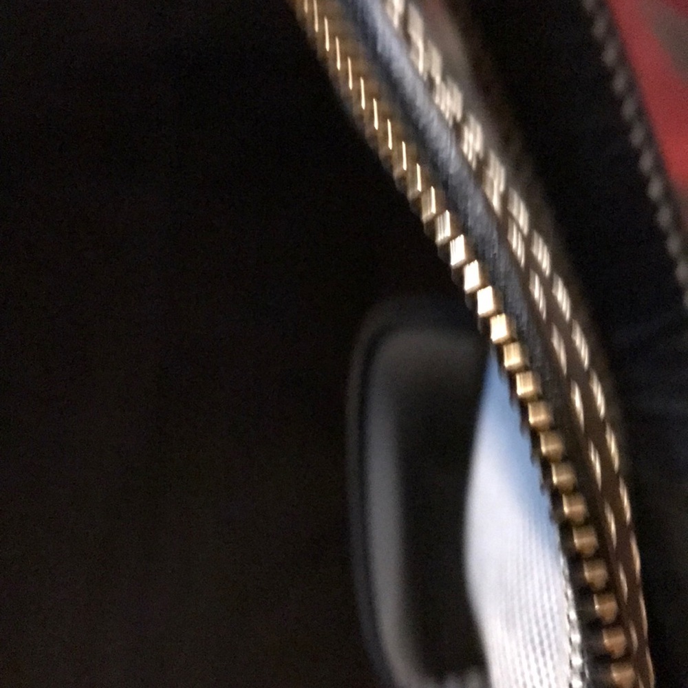 Handbag - Picture 4 of 4